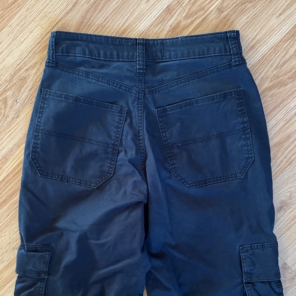Hollister Ultra High Rise Baggy Cargo Pants ✨ 6L - Picture 6 of 12